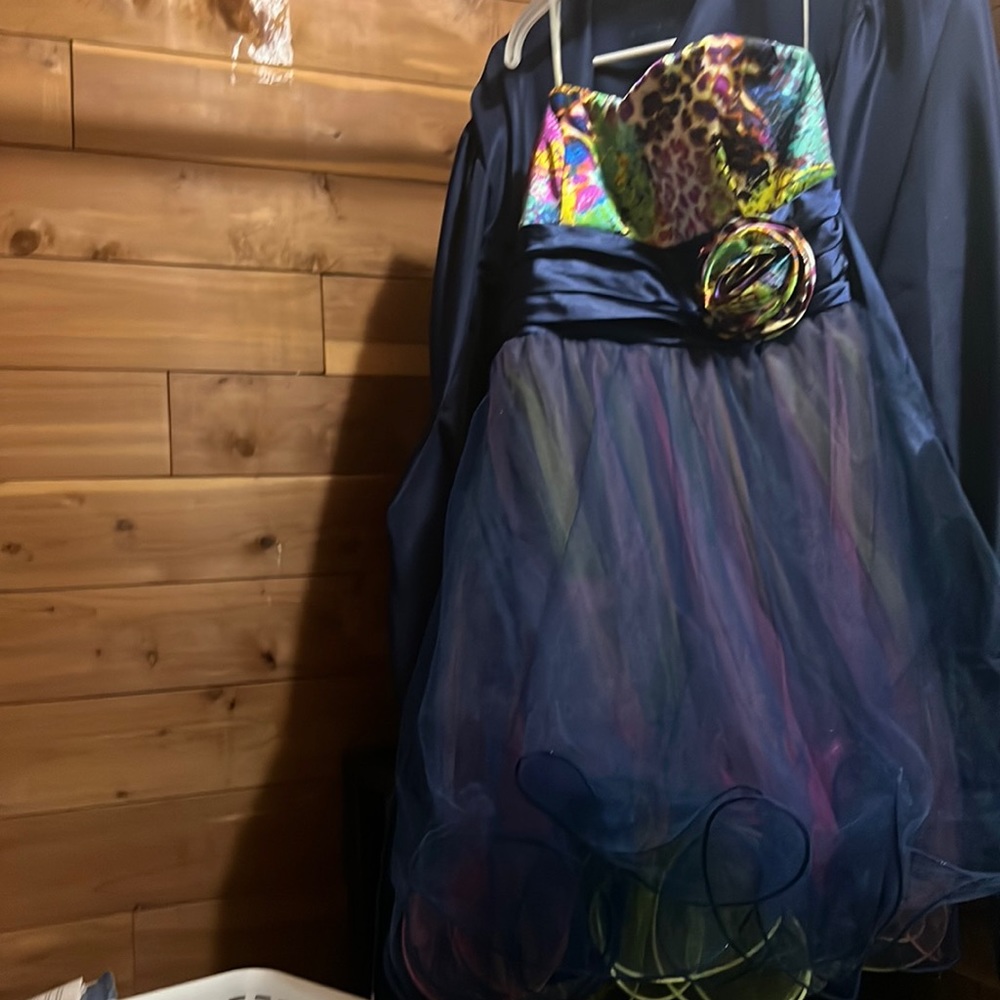 FUNKY STRAPLESS DRESS